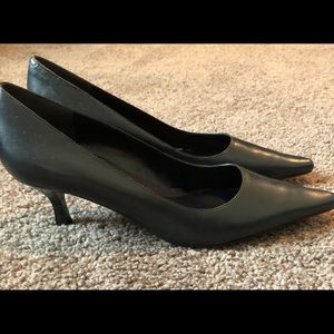 Navy Bandolino Pumps